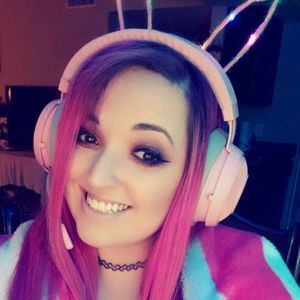 Meet your Posher, Alexandra